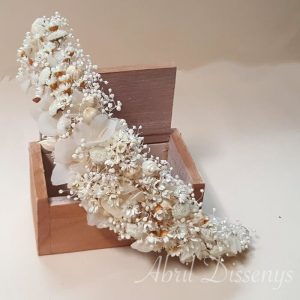 Tocado flor seca blanco y natural