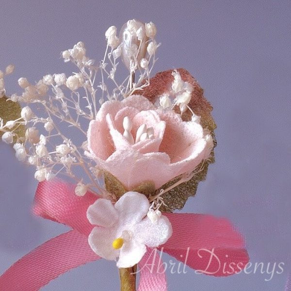 Alfiler boda flor seca y rosa nude