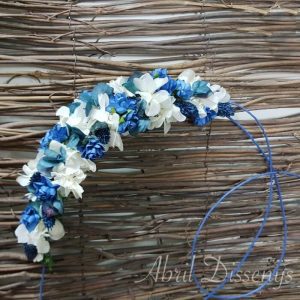 Tocado o corona hortensia y flor azul