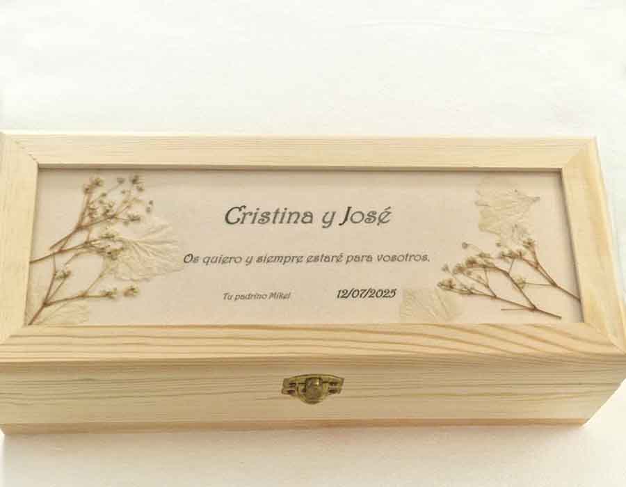 Caja Personalizada Marco y Flores - Imagen 4
