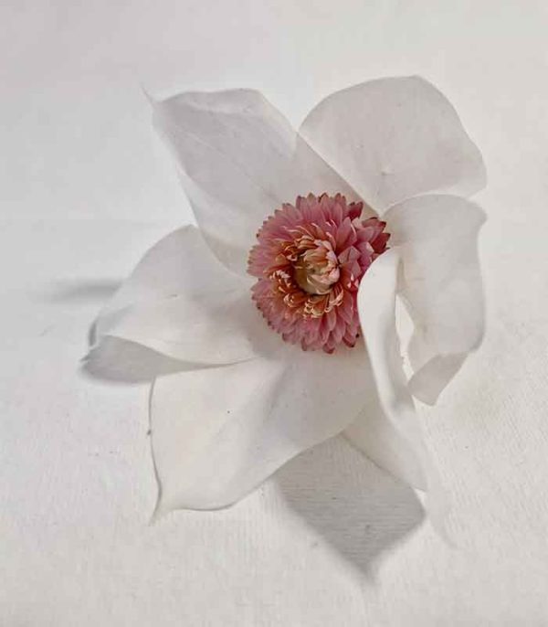 Tocado de Magnolia Preservada - Imagen 3