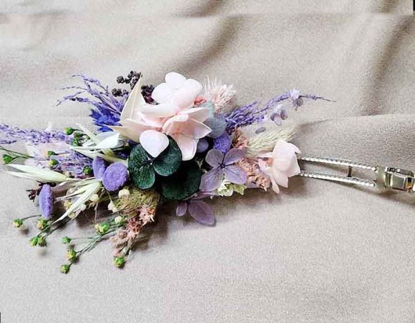 Diadema con Flores Lateral Lilas