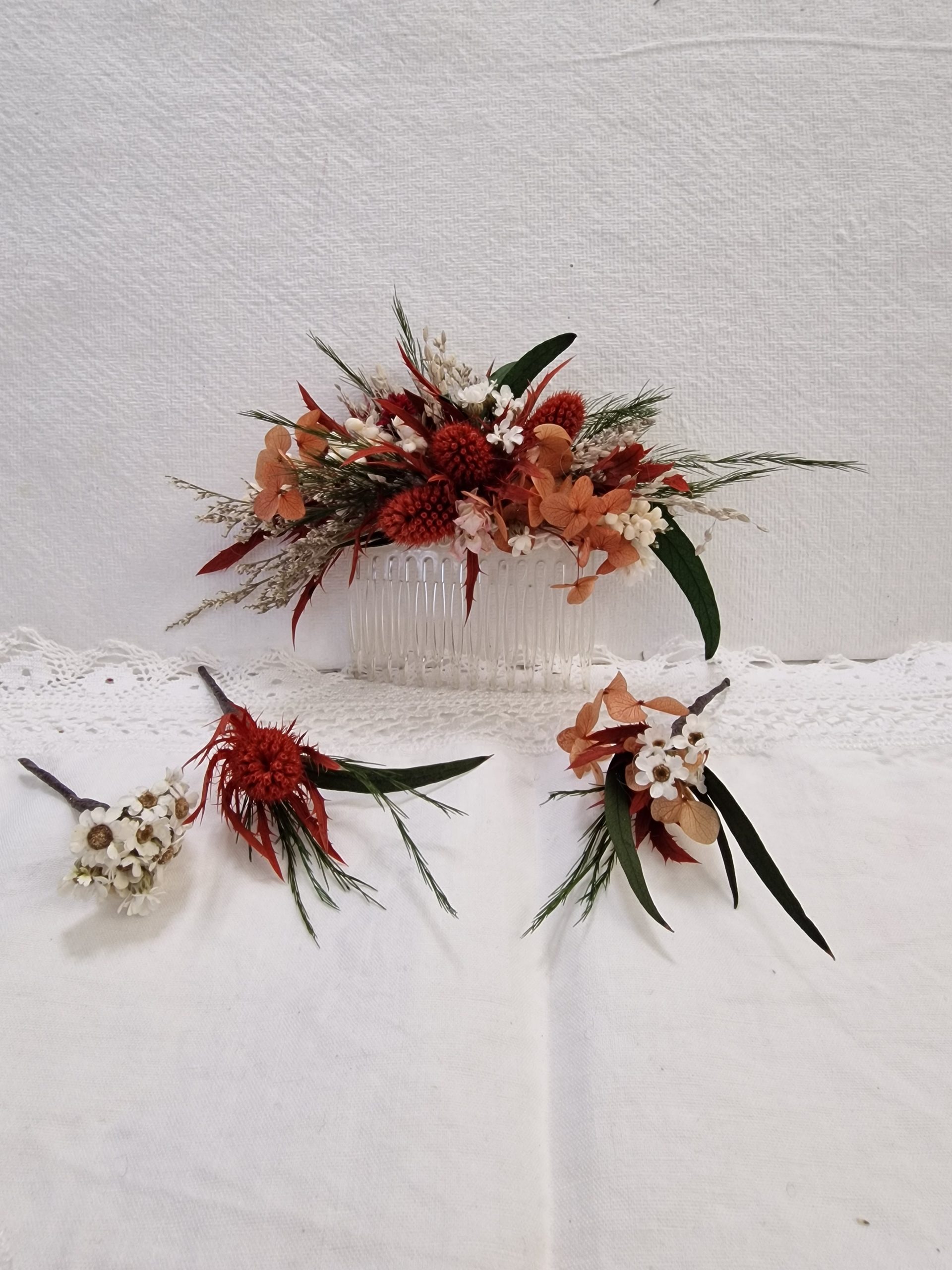 Peineta Flores Color Brandy Cardhu