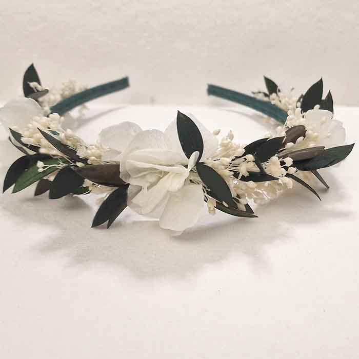 Diadema de Flores para Ceremonias Dámaris - Imagen 3
